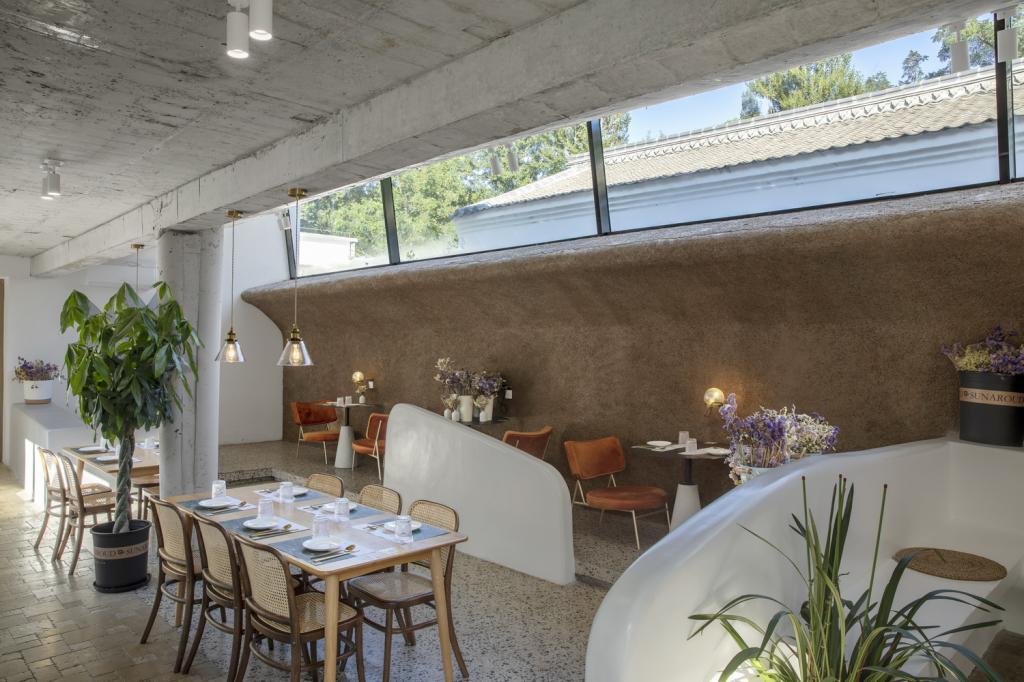 BIM建筑|右蔦乡村庭院餐厅,延庆 / 阿穆隆设计工作室 BIM建筑|右蔦乡村庭院餐厅,延庆 / 阿穆隆设计工作室