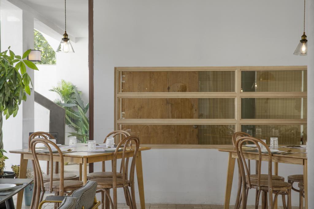 BIM建筑|右蔦乡村庭院餐厅,延庆 / 阿穆隆设计工作室 BIM建筑|右蔦乡村庭院餐厅,延庆 / 阿穆隆设计工作室