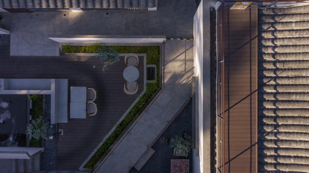 BIM建筑|右蔦乡村庭院餐厅,延庆 / 阿穆隆设计工作室 BIM建筑|右蔦乡村庭院餐厅,延庆 / 阿穆隆设计工作室