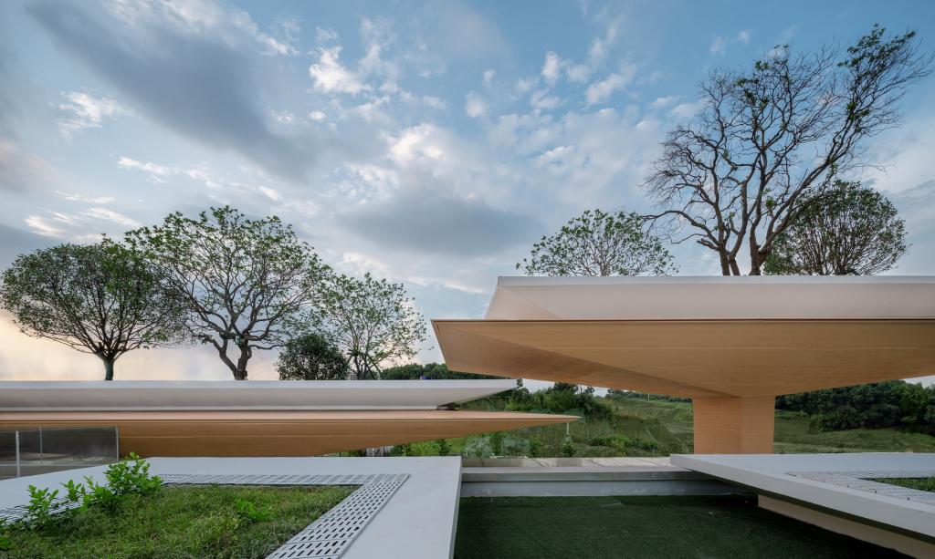 BIM建筑|日常风景下自然生长的空间:“伞之丘”生活方式集合店 / line+建筑事务所+gad BIM建筑|日常风景下自然生长的空间:“伞之丘”生活方式集合店 / line+建筑事务所+gad