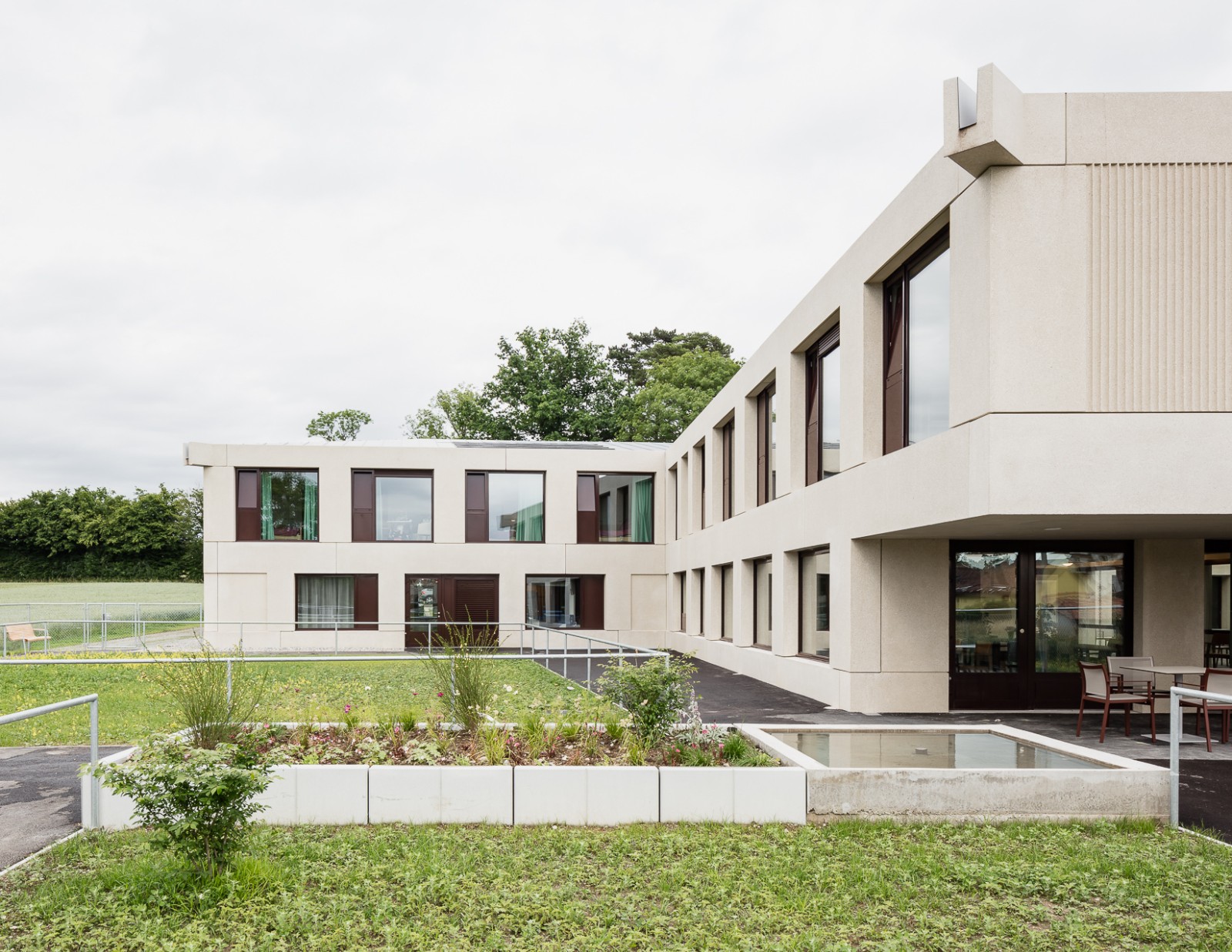 BIM建筑|SAMS 老年人活动中心 / Lacroix Chessex BIM建筑|SAMS 老年人活动中心 / Lacroix Chessex