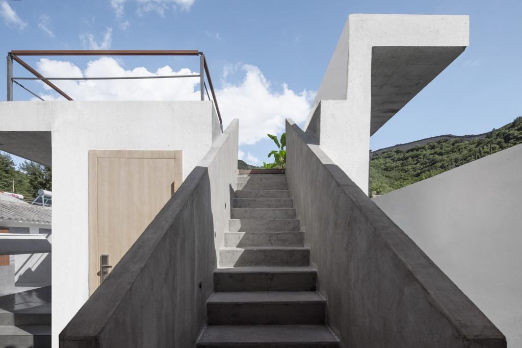 BIM建筑|右蔦乡村庭院餐厅,延庆 / 阿穆隆设计工作室 BIM建筑|右蔦乡村庭院餐厅,延庆 / 阿穆隆设计工作室