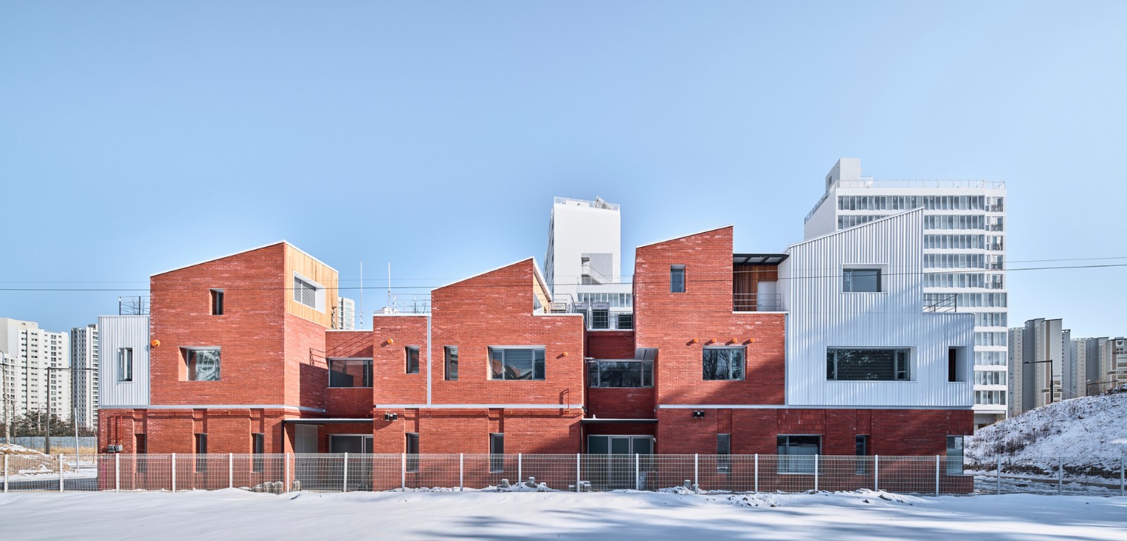 BIM建筑|江一洞119消防站 / OA-Lab BIM建筑|江一洞119消防站 / OA-Lab