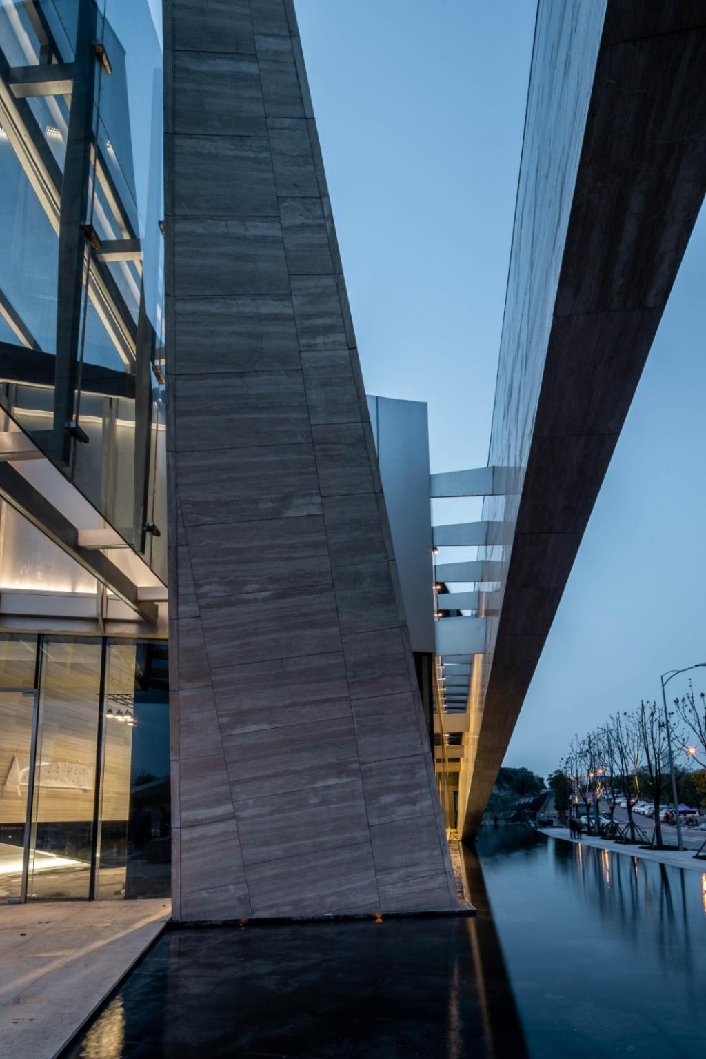 BIM建筑|大道非形-不受风格约束的建筑 / aoe事建组的建筑实践之路 BIM建筑|大道非形-不受风格约束的建筑 / aoe事建组的建筑实践之路