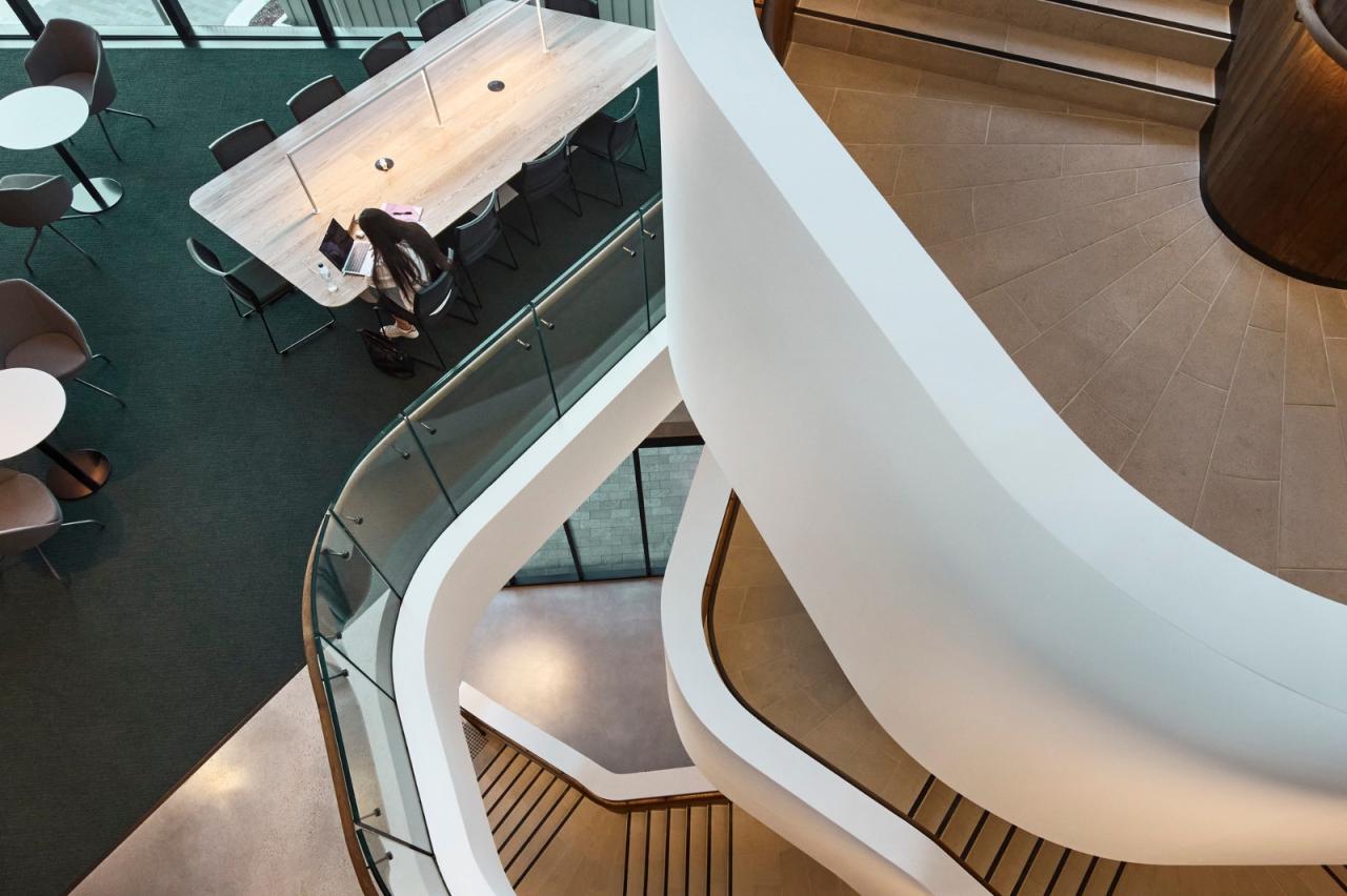 BIM建筑|迪肯大学法学院大楼 / 伍兹贝格 BIM建筑|迪肯大学法学院大楼 / 伍兹贝格