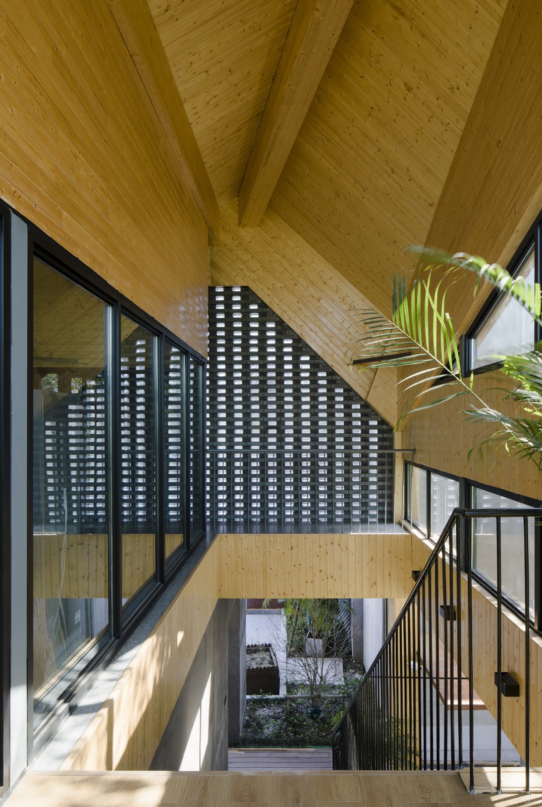 BIM建筑|桐乡东浜头村双创客厅改造 | 上海严旸建筑设计工作室 BIM建筑|桐乡东浜头村双创客厅改造 | 上海严旸建筑设计工作室