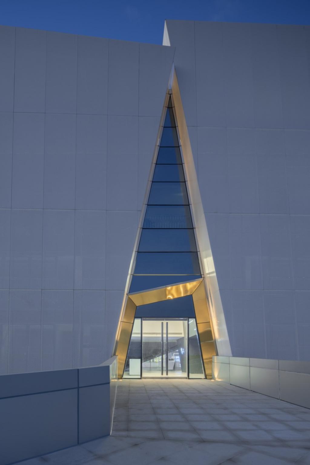 BIM建筑|大道非形-不受风格约束的建筑 / aoe事建组的建筑实践之路 BIM建筑|大道非形-不受风格约束的建筑 / aoe事建组的建筑实践之路