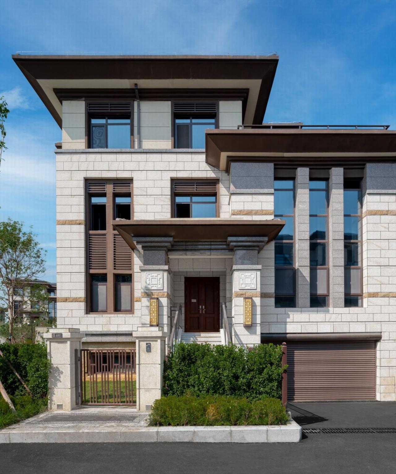 BIM建筑|诗意栖居,东方雅韵——凤凰谷·乐活小镇一期 / 天友设计 BIM建筑|诗意栖居,东方雅韵——凤凰谷·乐活小镇一期 / 天友设计