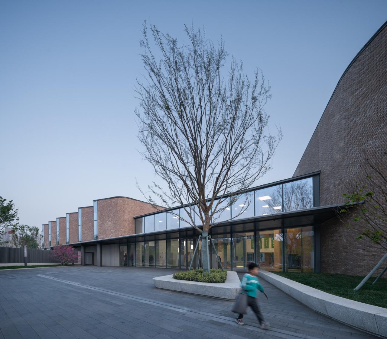 BIM建筑|潍坊歌尔学校:以内容推导空间构成 / gad BIM建筑|潍坊歌尔学校:以内容推导空间构成 / gad