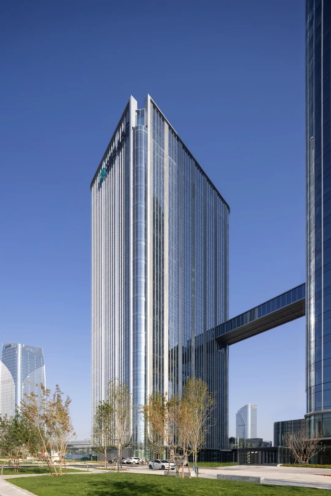 最美全运会完美收官!奥体中轴之门继续绽放新的生命力! 最美全运会完美收官!奥体中轴之门继续绽放新的生命力!