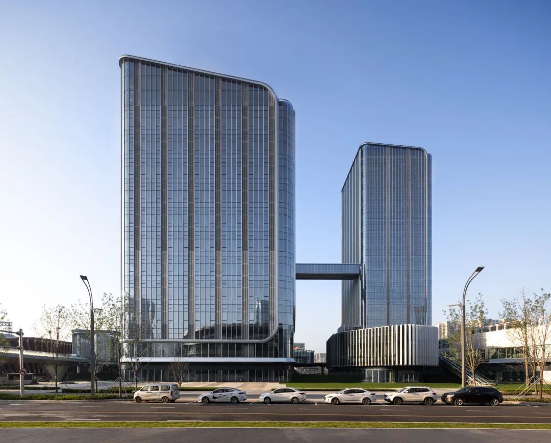 最美全运会完美收官!奥体中轴之门继续绽放新的生命力! 最美全运会完美收官!奥体中轴之门继续绽放新的生命力!