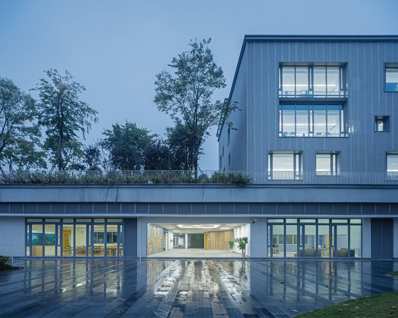 BIM建筑|重庆两江人民小学:在大自然里勇敢冒险 / gad BIM建筑|重庆两江人民小学:在大自然里勇敢冒险 / gad