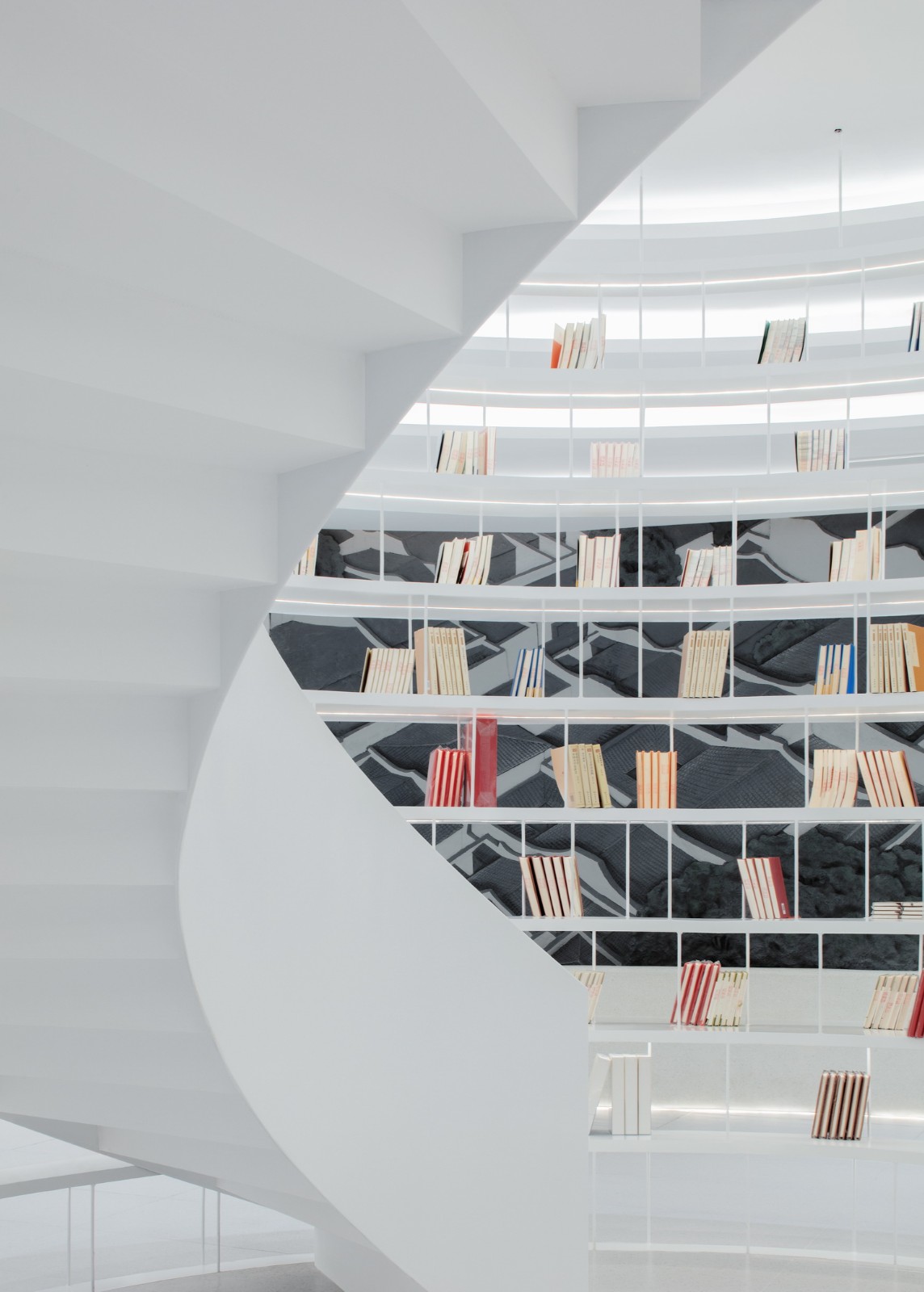 BIM建筑|时代共生:朱紫坊历史古厝中的“现代白” / 平衡空间设计 BIM建筑|时代共生:朱紫坊历史古厝中的“现代白” / 平衡空间设计