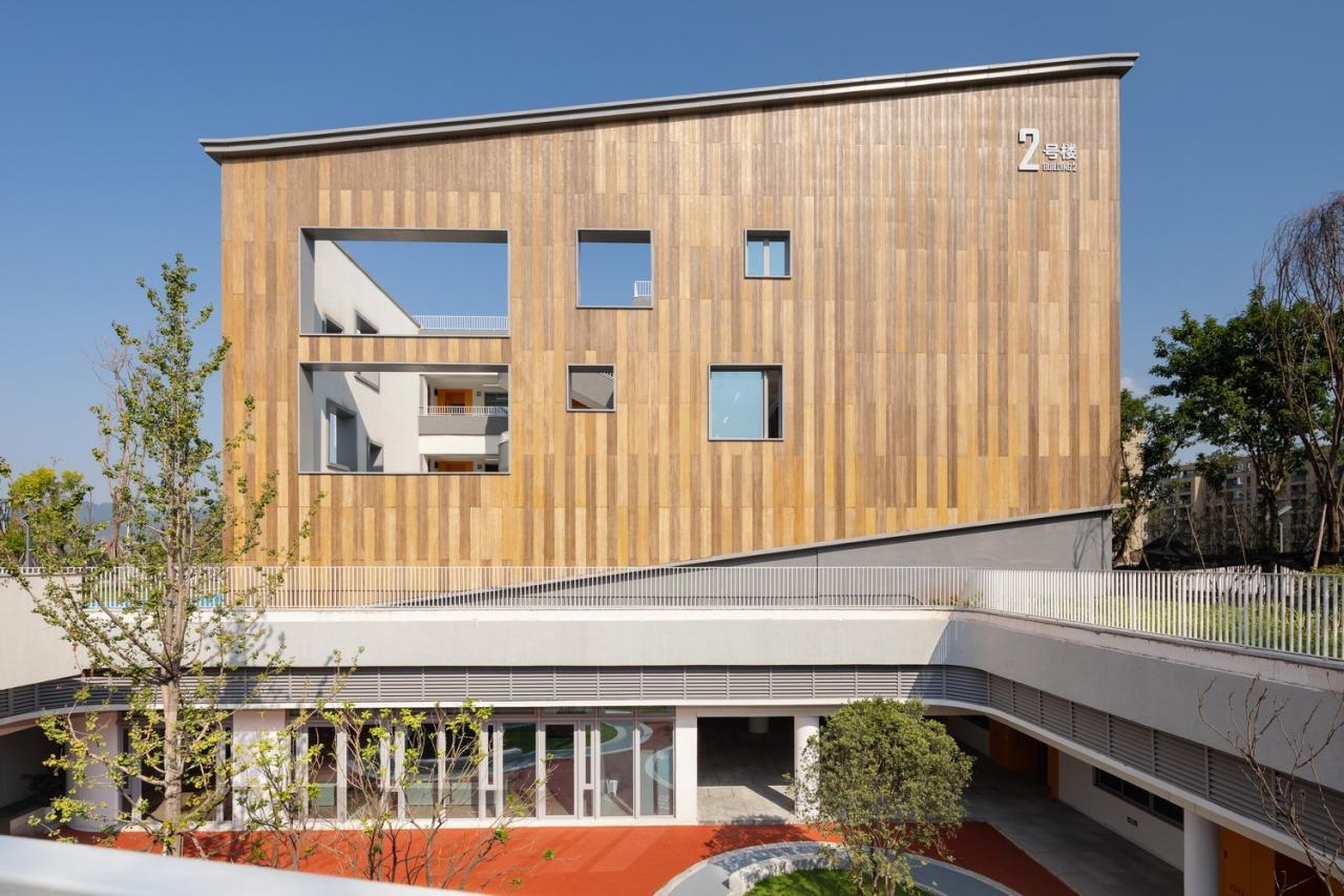 BIM建筑|重庆两江人民小学:在大自然里勇敢冒险 / gad BIM建筑|重庆两江人民小学:在大自然里勇敢冒险 / gad