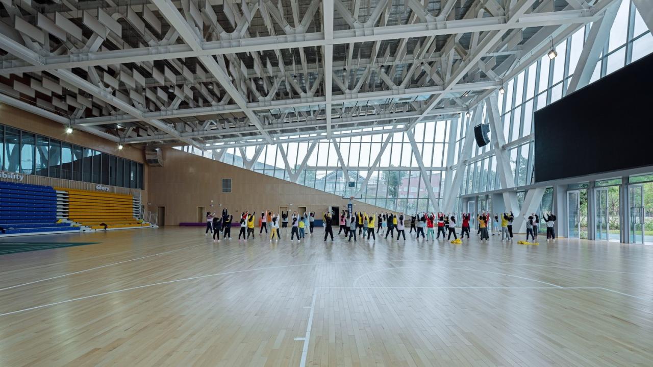 BIM建筑|重庆两江人民小学:在大自然里勇敢冒险 / gad BIM建筑|重庆两江人民小学:在大自然里勇敢冒险 / gad