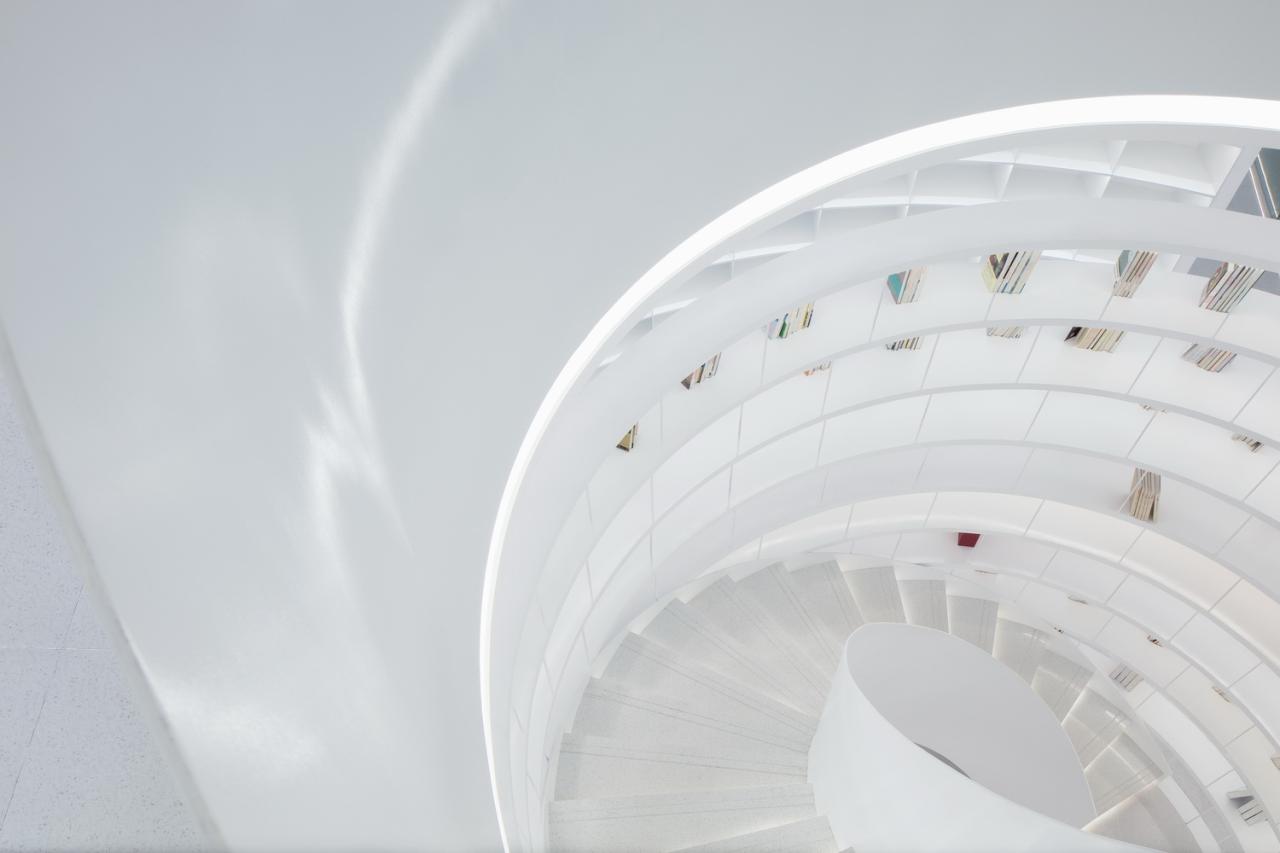 BIM建筑|时代共生:朱紫坊历史古厝中的“现代白” / 平衡空间设计 BIM建筑|时代共生:朱紫坊历史古厝中的“现代白” / 平衡空间设计