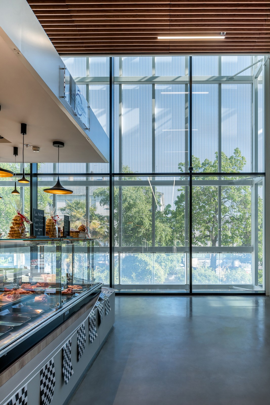 BIM建筑|黑白覆盖,法国波城共和国综合楼 / Ameller Dubois BIM建筑|黑白覆盖,法国波城共和国综合楼 / Ameller Dubois