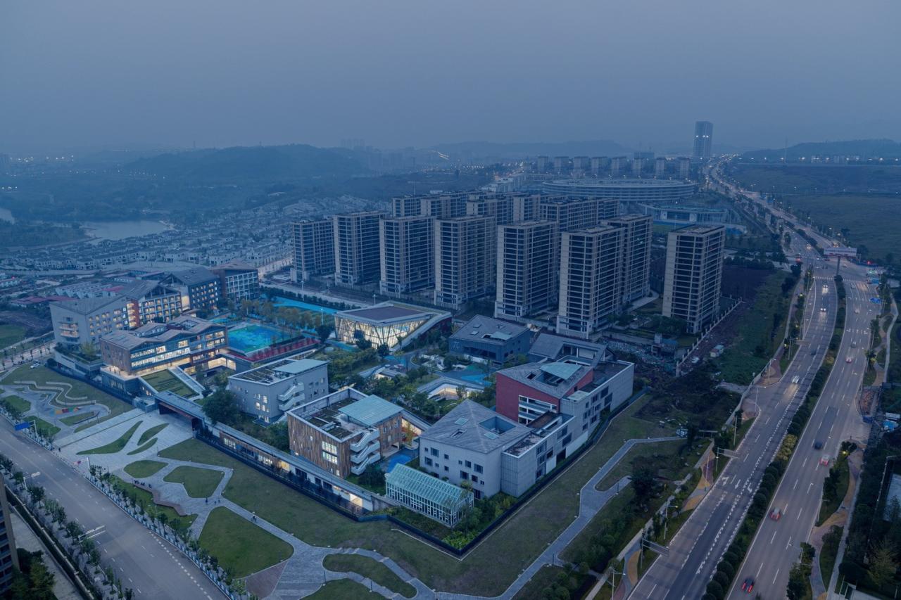 BIM建筑|重庆两江人民小学:在大自然里勇敢冒险 / gad BIM建筑|重庆两江人民小学:在大自然里勇敢冒险 / gad