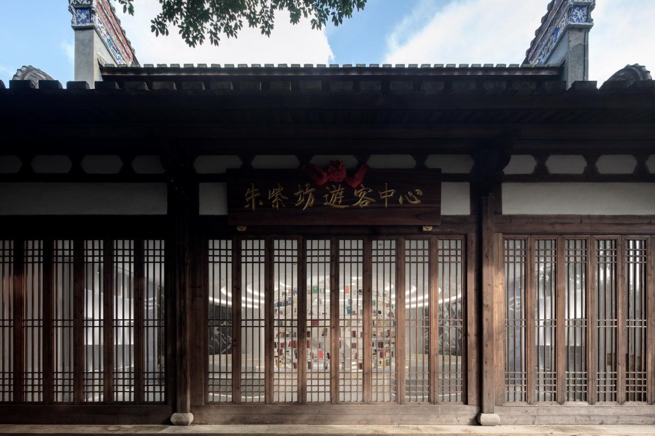 BIM建筑|时代共生:朱紫坊历史古厝中的“现代白” / 平衡空间设计 BIM建筑|时代共生:朱紫坊历史古厝中的“现代白” / 平衡空间设计