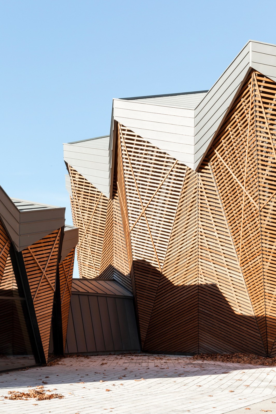 BIM建筑|马戏团式建筑,Domaine de Bayssan 剧院 / K architectures BIM建筑|马戏团式建筑,Domaine de Bayssan 剧院 / K architectures