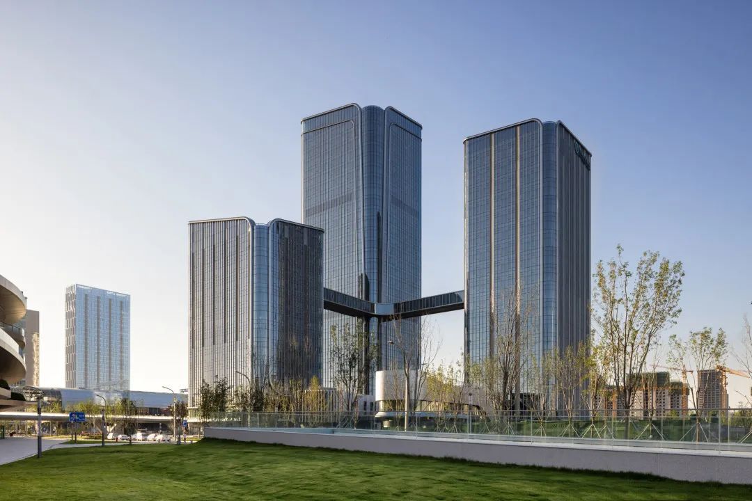 最美全运会完美收官!奥体中轴之门继续绽放新的生命力! 最美全运会完美收官!奥体中轴之门继续绽放新的生命力!