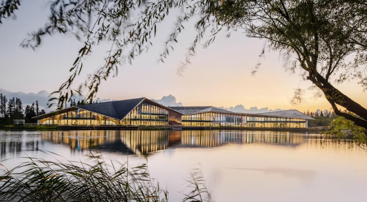 BIM建筑|长兴岛郊野公园游客中心 / 米川工作室 + 水石设计 BIM建筑|长兴岛郊野公园游客中心 / 米川工作室 + 水石设计