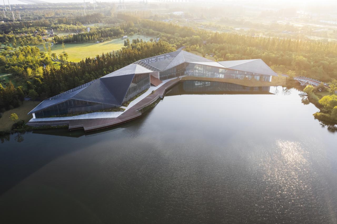 BIM建筑|长兴岛郊野公园游客中心 / 米川工作室 + 水石设计 BIM建筑|长兴岛郊野公园游客中心 / 米川工作室 + 水石设计