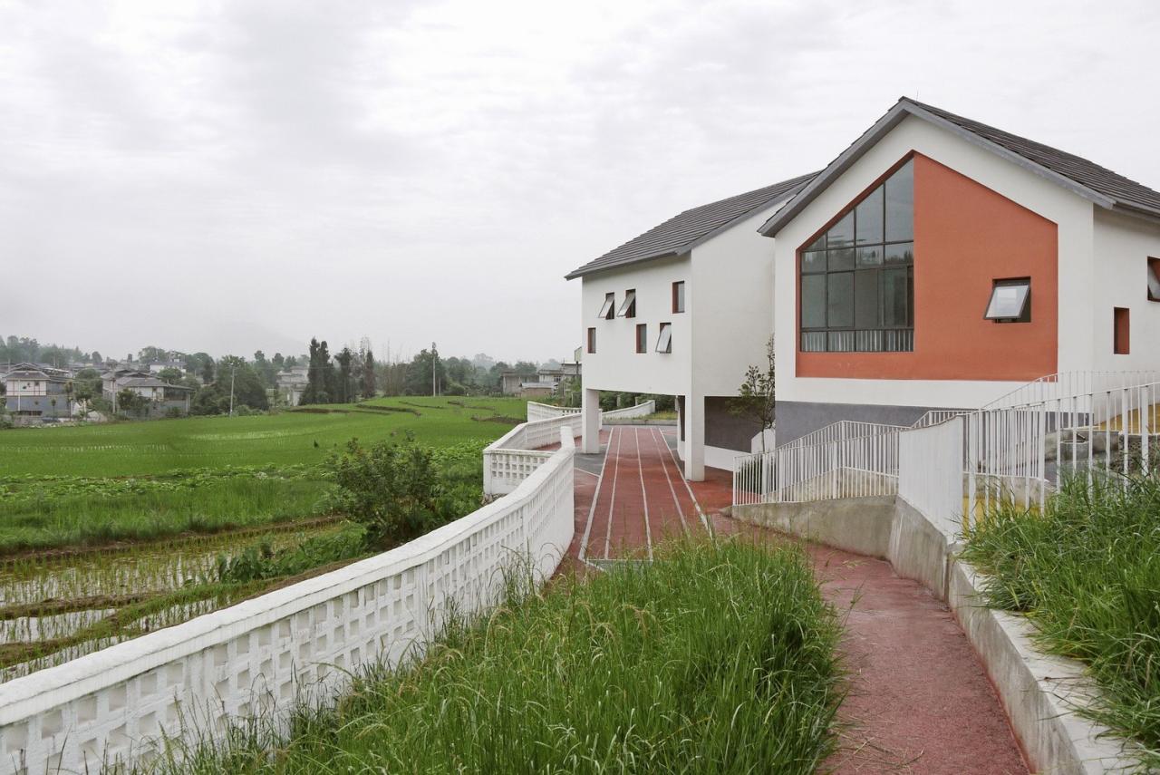 BIM建筑|大坪乡幼儿园 / 东意建筑 BIM建筑|大坪乡幼儿园 / 东意建筑