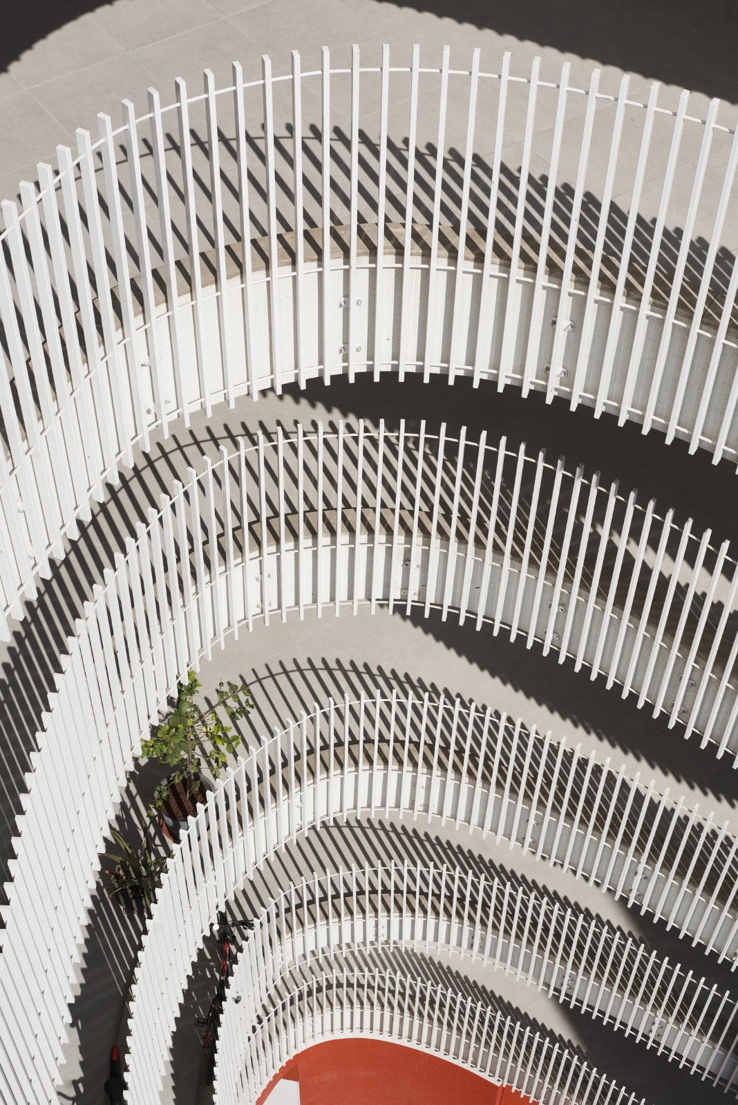 BIM建筑|飘带一般的中央公寓楼 / HQ Architects BIM建筑|飘带一般的中央公寓楼 / HQ Architects