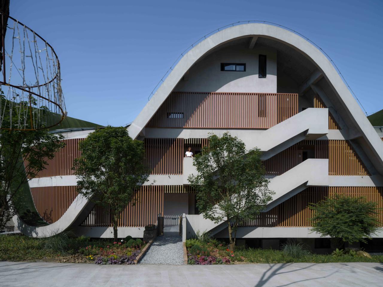 BIM建筑|重庆玉峰山慢屋•青麦庄园建筑设计 / IDO元象建筑 BIM建筑|重庆玉峰山慢屋•青麦庄园建筑设计 / IDO元象建筑