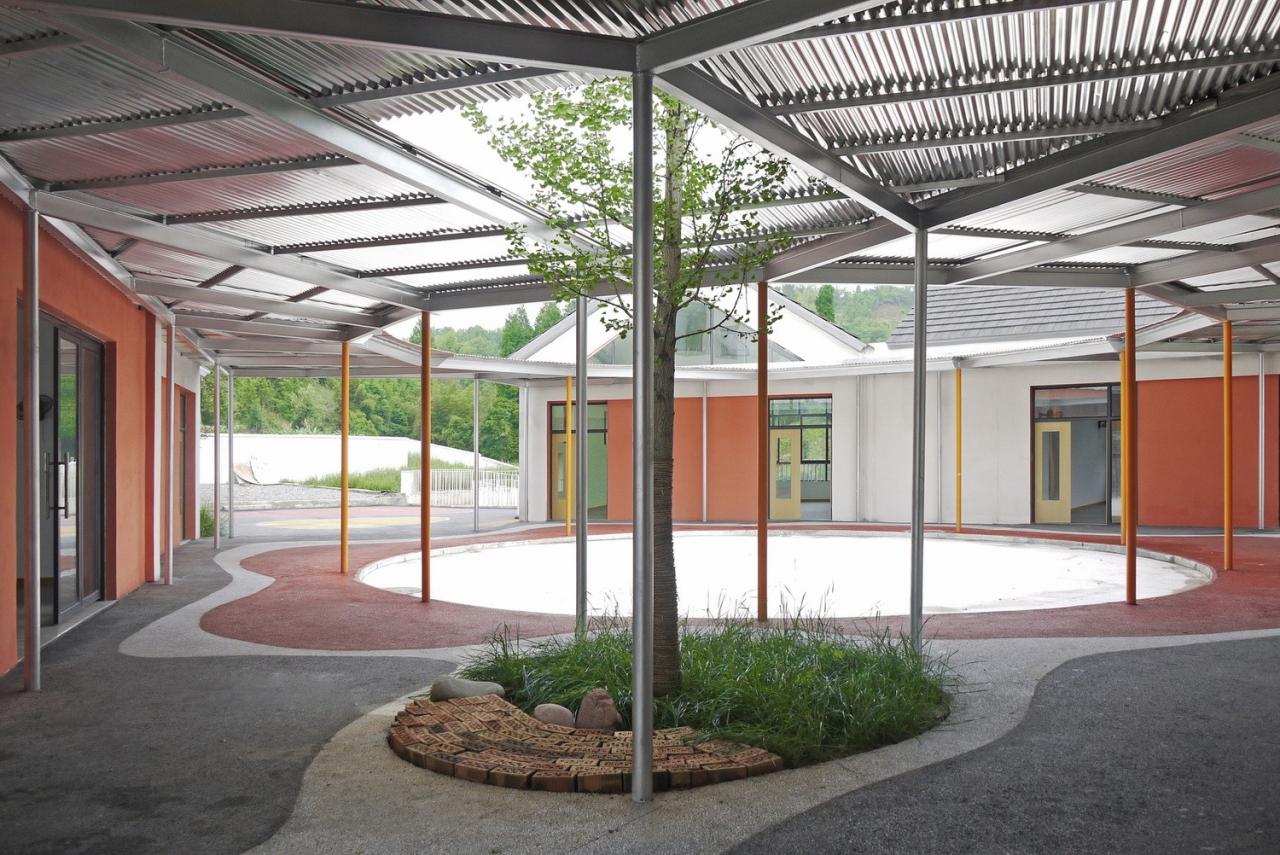 BIM建筑|大坪乡幼儿园 / 东意建筑 BIM建筑|大坪乡幼儿园 / 东意建筑