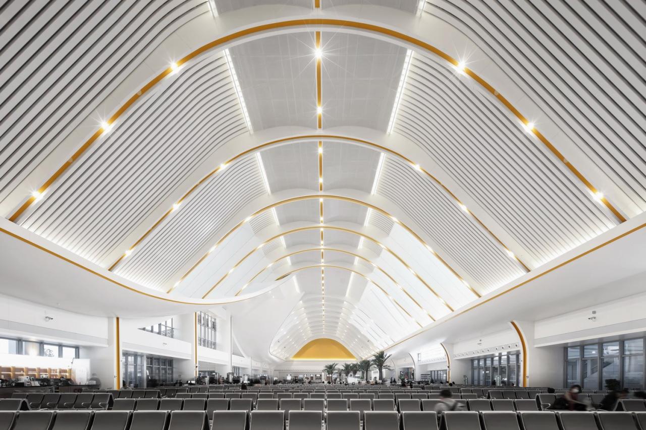 BIM建筑|雀舞彩云:中老铁路-西双版纳站室内设计 / CCDI悉地国际 BIM建筑|雀舞彩云:中老铁路-西双版纳站室内设计 / CCDI悉地国际