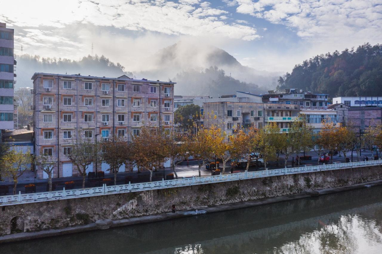 BIM建筑|新烟火主义:缙云老城溪滨南路有机更新 / I Studio言吾建筑 BIM建筑|新烟火主义:缙云老城溪滨南路有机更新 / I Studio言吾建筑