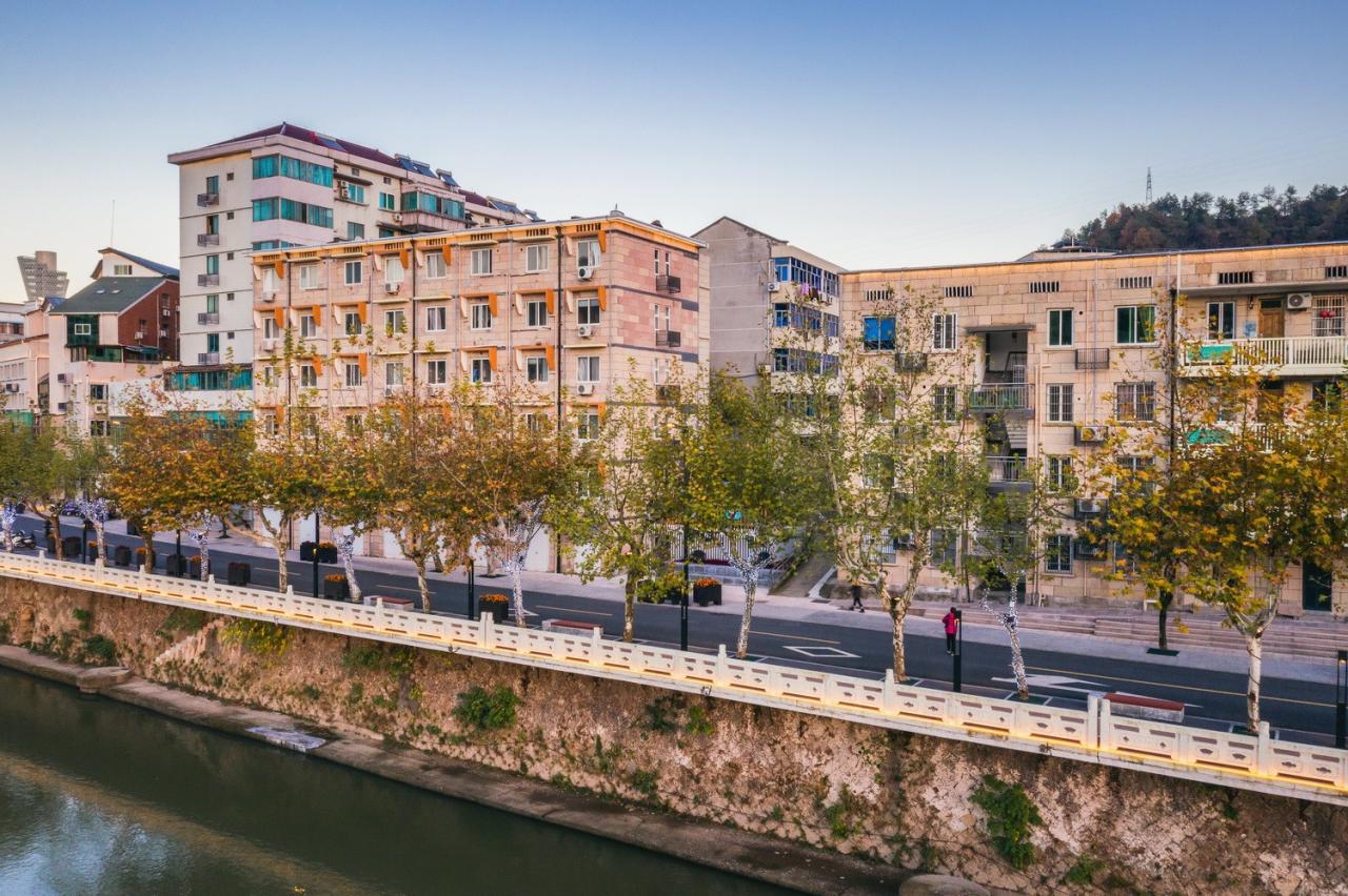 BIM建筑|新烟火主义:缙云老城溪滨南路有机更新 / I Studio言吾建筑 BIM建筑|新烟火主义:缙云老城溪滨南路有机更新 / I Studio言吾建筑