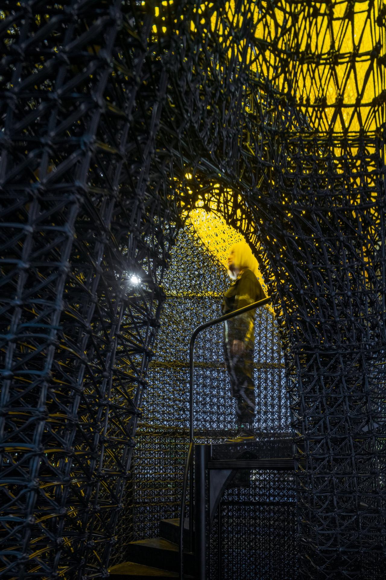 BIM建筑|魔幻现实主义的装置:降临 / Wutopia Lab BIM建筑|魔幻现实主义的装置:降临 / Wutopia Lab