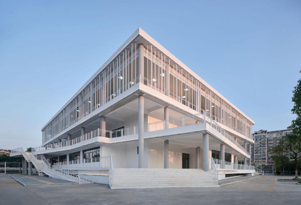 BIM建筑|宜黄一中综合楼 / 以靠建筑 BIM建筑|宜黄一中综合楼 / 以靠建筑