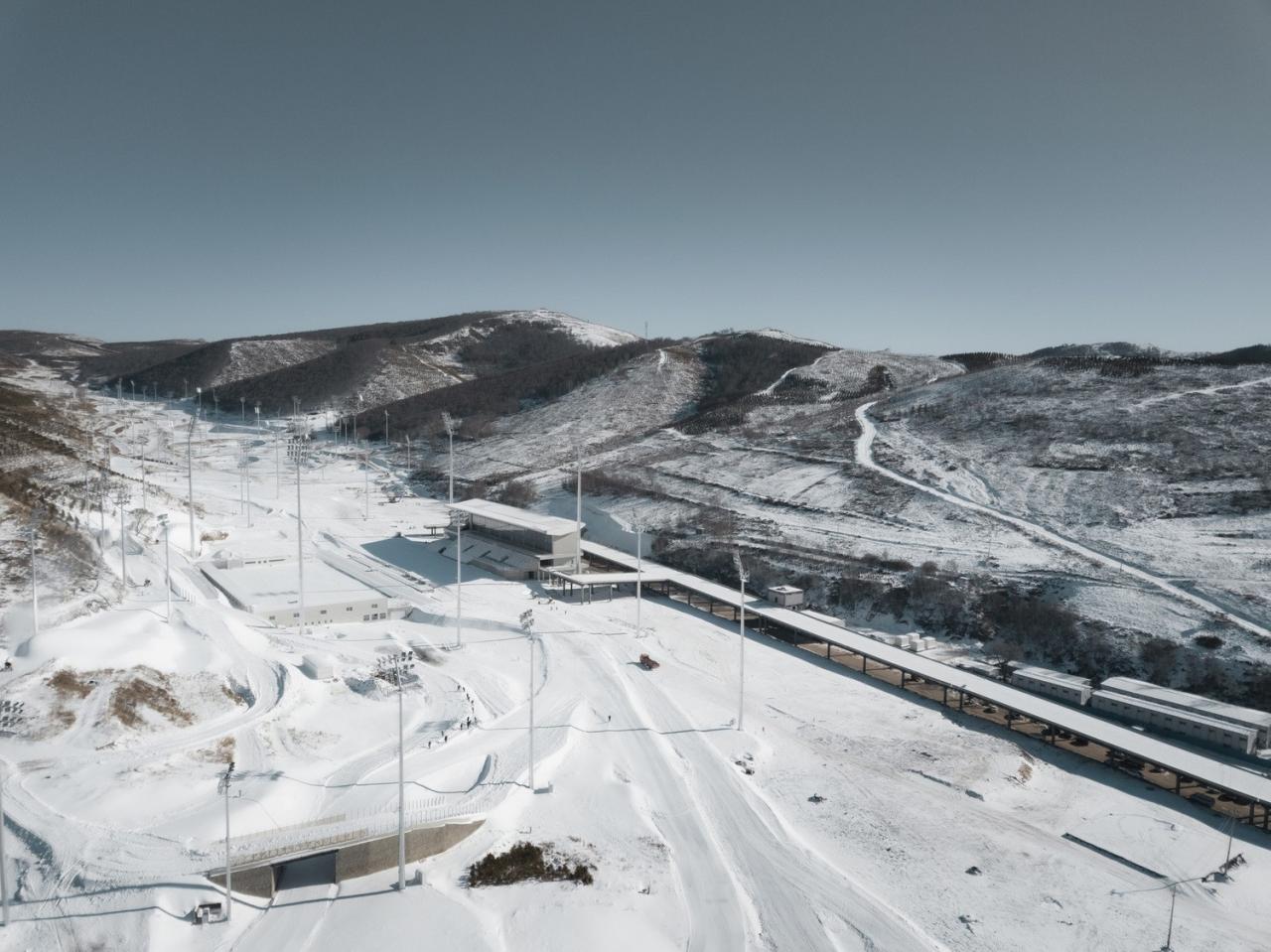 BIM建筑|国家冬季两项中心 / 清华大学建筑设计研究院 BIM建筑|国家冬季两项中心 / 清华大学建筑设计研究院