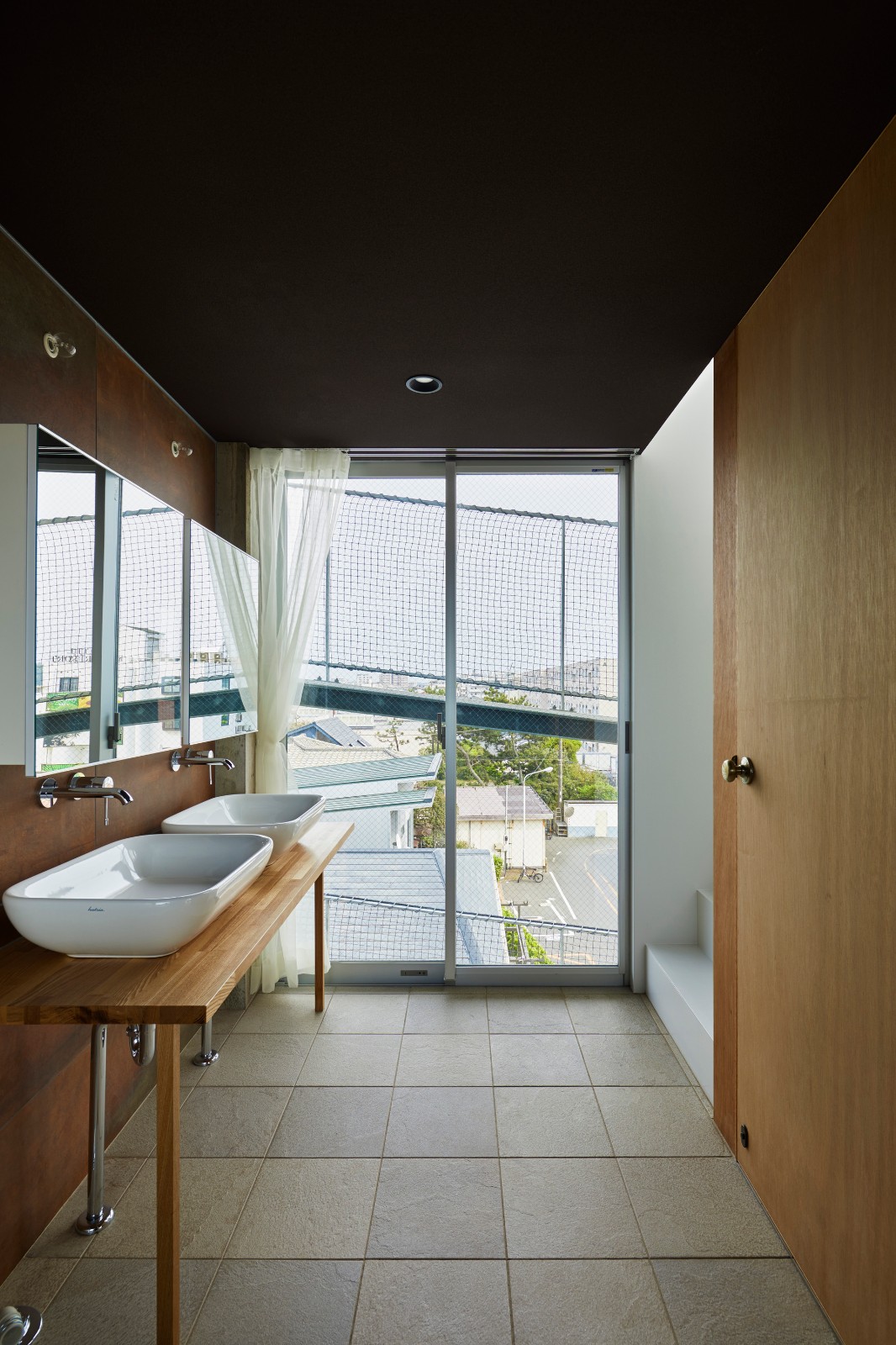 BIM建筑|坡道环绕建筑,鹄沼-Y之家/ KANIUE BIM建筑|坡道环绕建筑,鹄沼-Y之家/ KANIUE