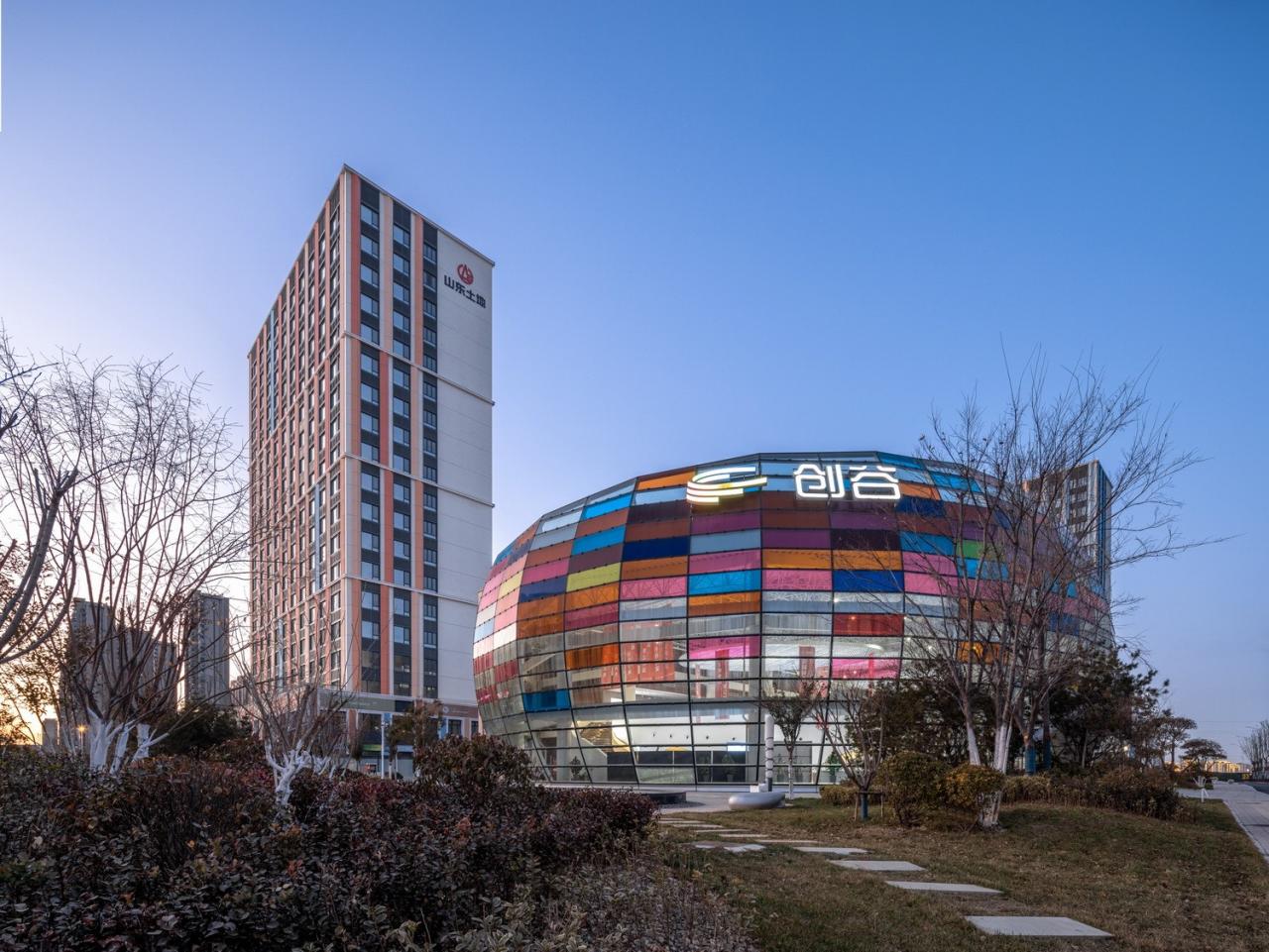 BIM建筑|为留住人才和激发活力而设计的新型产业社区 / 三益中国 BIM建筑|为留住人才和激发活力而设计的新型产业社区 / 三益中国