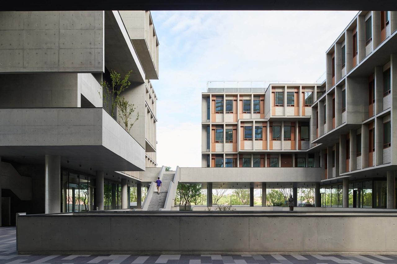 BIM建筑|成都麓湖漂浮总部办公楼 / 直向建筑 BIM建筑|成都麓湖漂浮总部办公楼 / 直向建筑