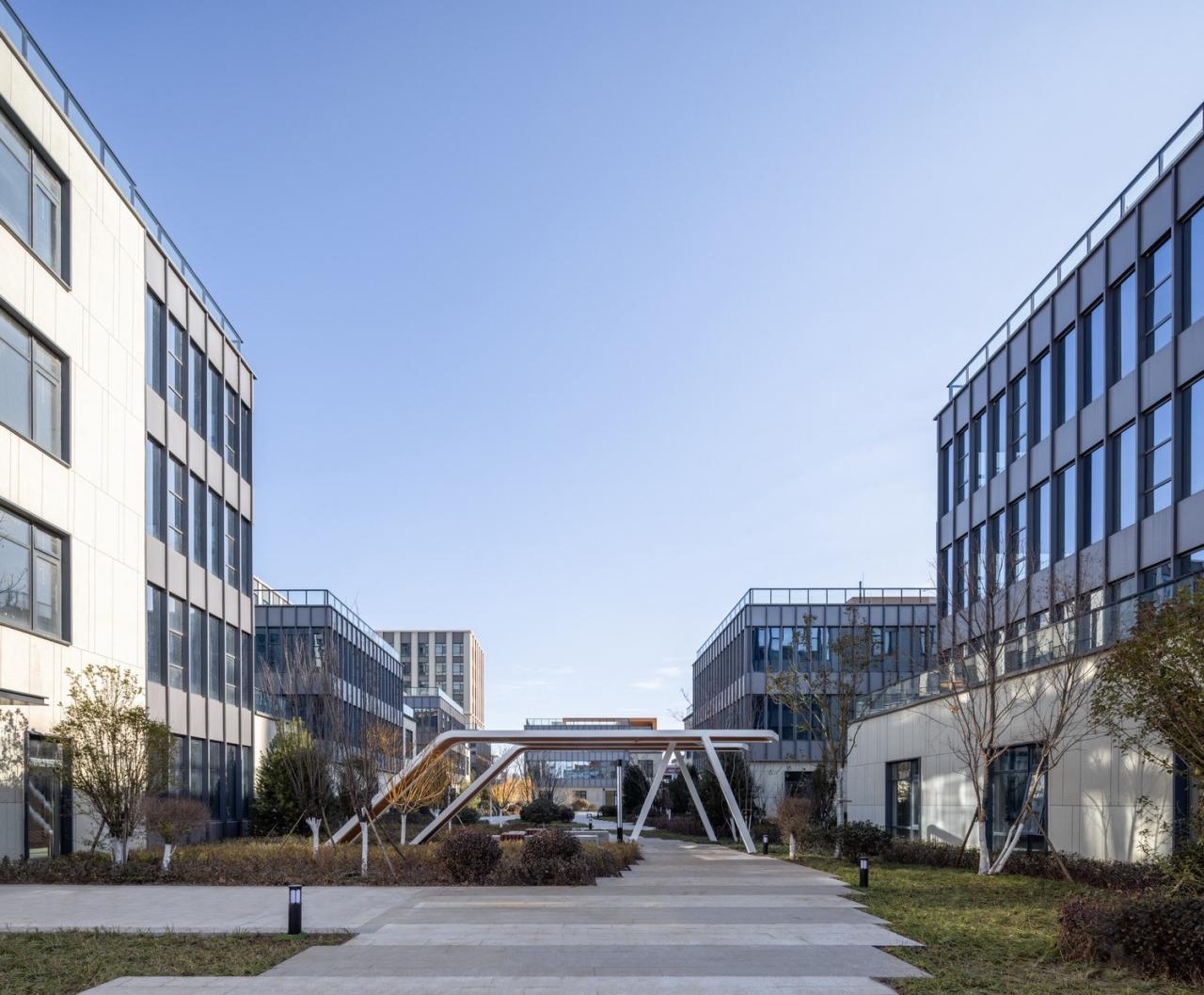 BIM建筑|为留住人才和激发活力而设计的新型产业社区 / 三益中国 BIM建筑|为留住人才和激发活力而设计的新型产业社区 / 三益中国