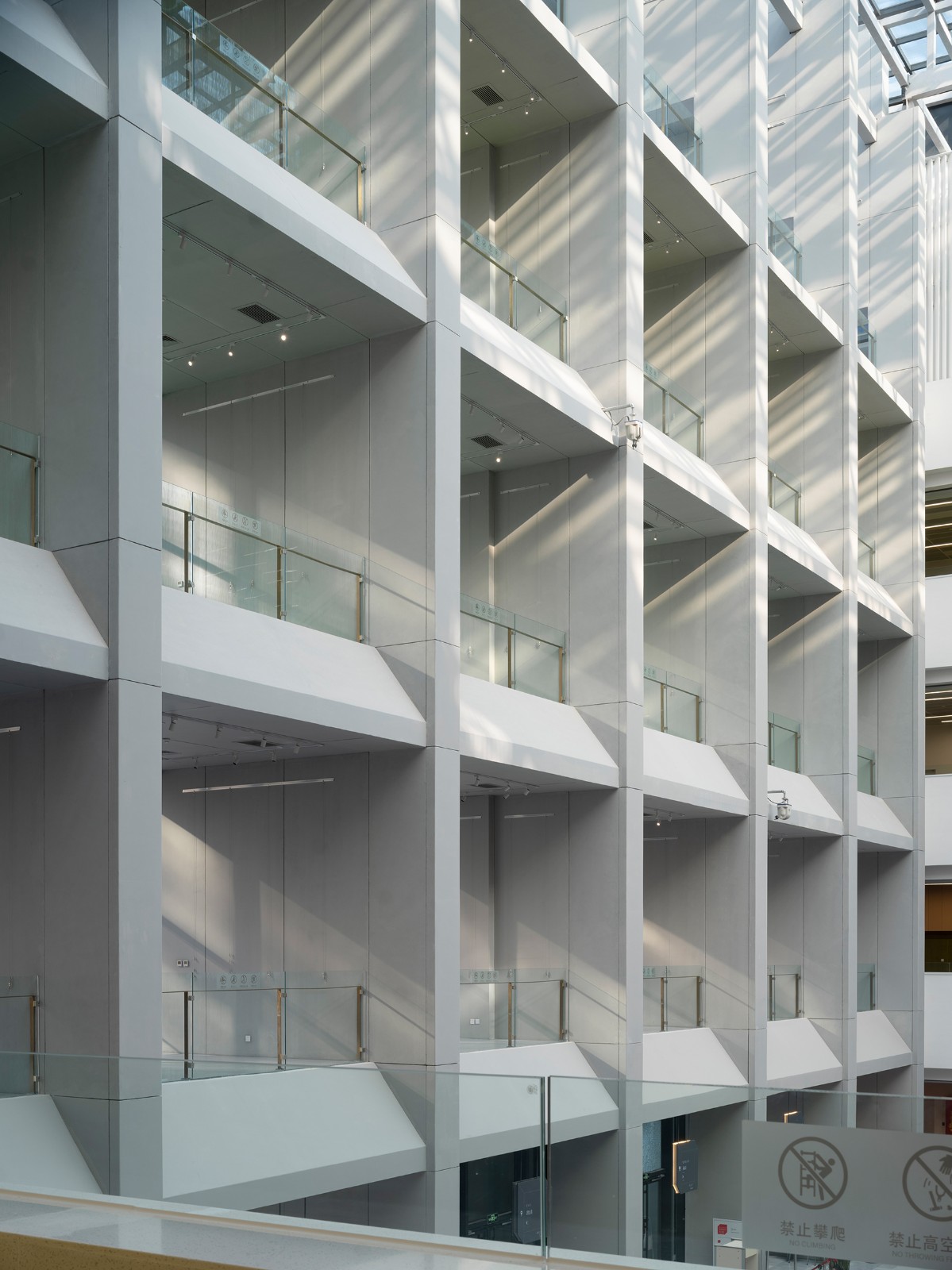 BIM建筑|张家口图书馆,创造城市的精神呼吸 / 王大泉 BIM建筑|张家口图书馆,创造城市的精神呼吸 / 王大泉