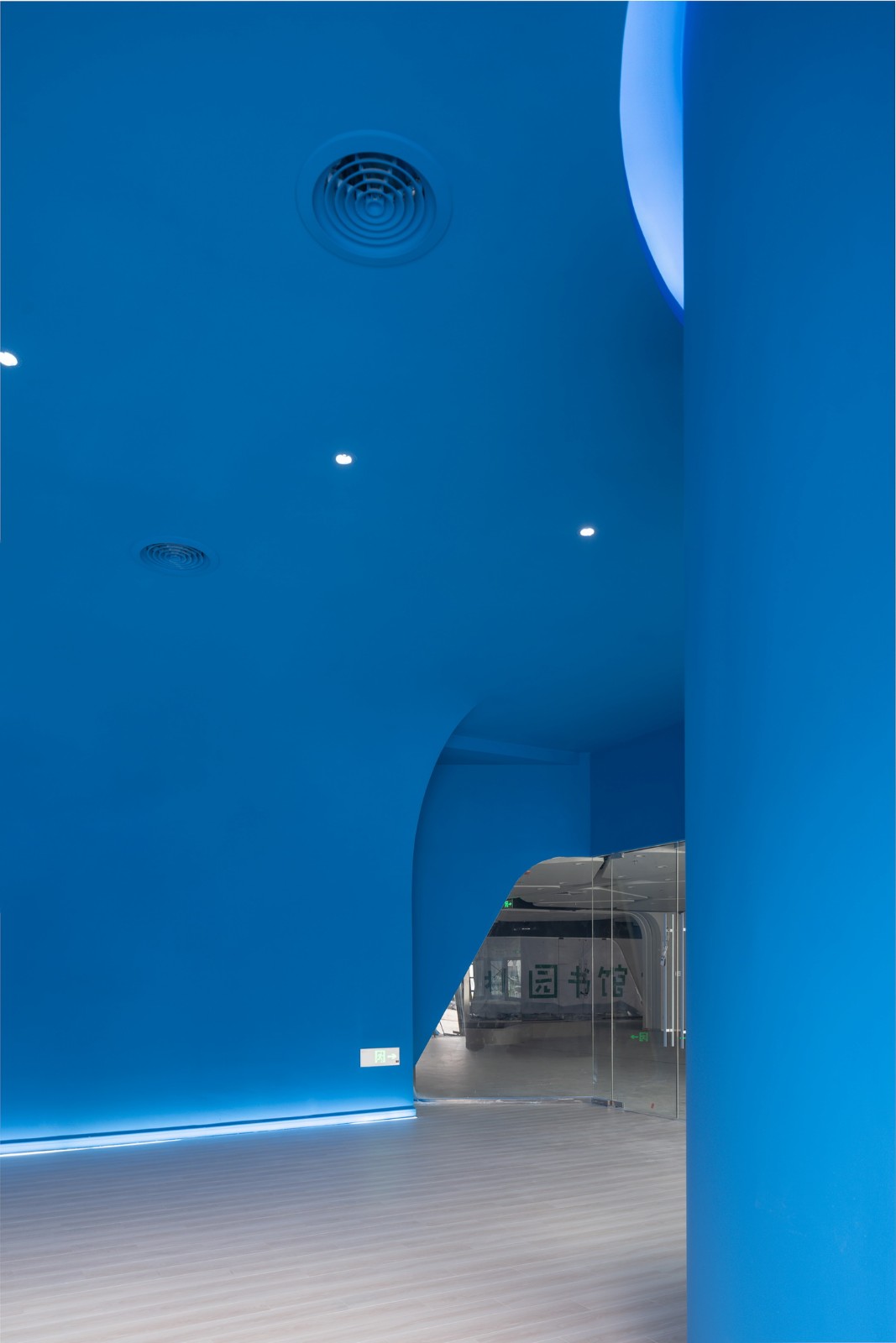 BIM建筑|嘉年华校园 Carnival School / 也似建筑设计 BIM建筑|嘉年华校园 Carnival School / 也似建筑设计