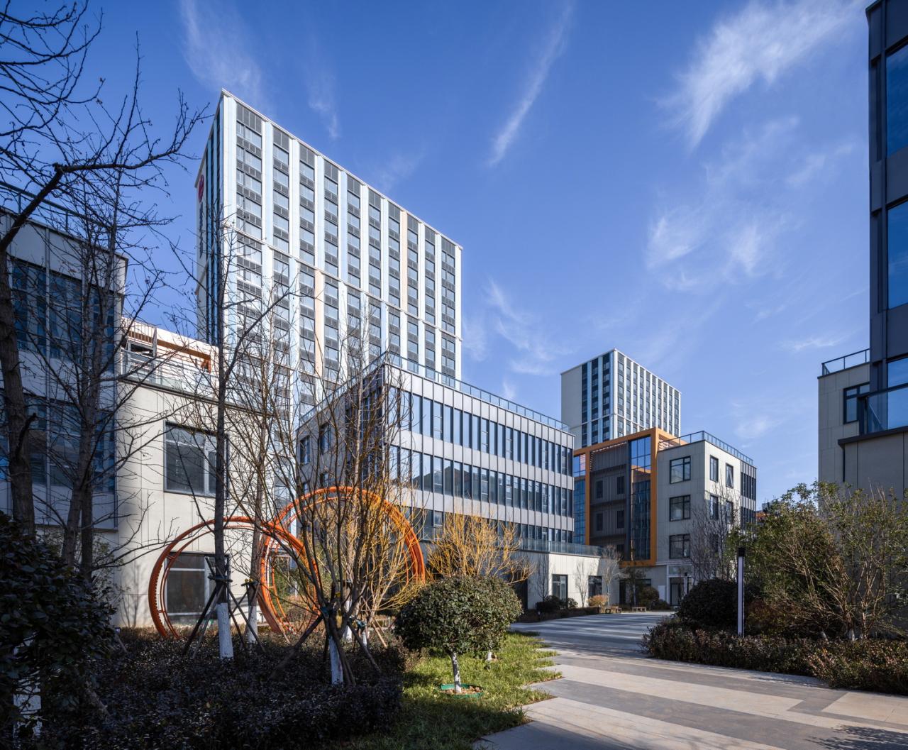 BIM建筑|为留住人才和激发活力而设计的新型产业社区 / 三益中国 BIM建筑|为留住人才和激发活力而设计的新型产业社区 / 三益中国