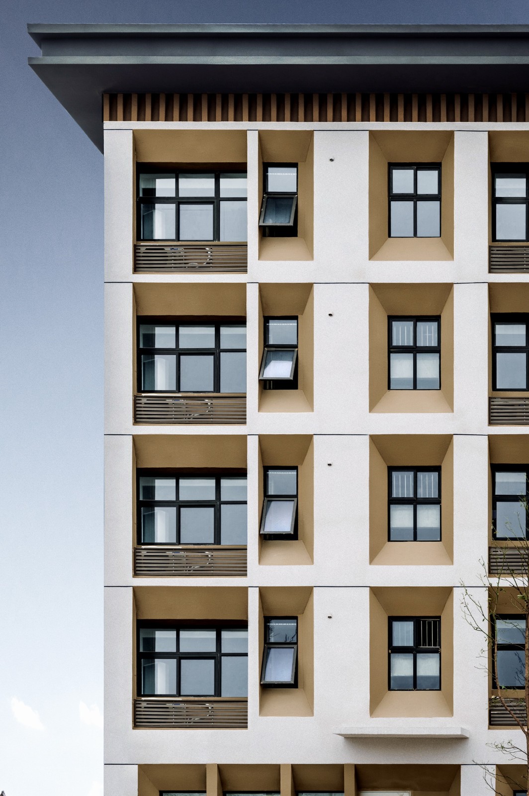 BIM建筑|四川先鹰航空发动机零部件生产基地 / HJ汉嘉西南院 BIM建筑|四川先鹰航空发动机零部件生产基地 / HJ汉嘉西南院