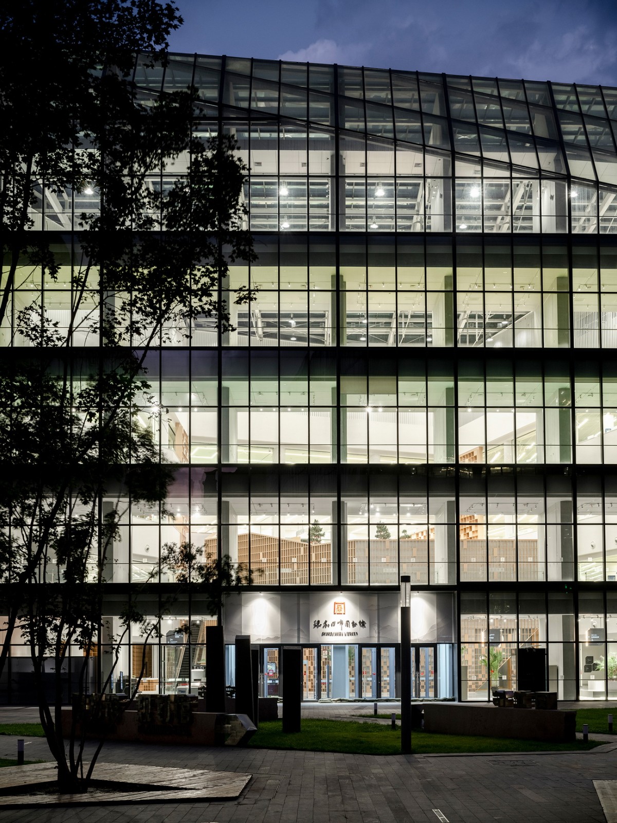 BIM建筑|张家口图书馆,创造城市的精神呼吸 / 王大泉 BIM建筑|张家口图书馆,创造城市的精神呼吸 / 王大泉