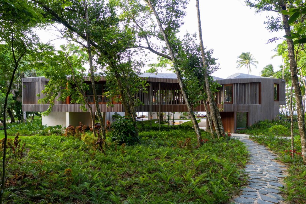 BIM建筑|Las Olas 度假屋 / Young Projects BIM建筑|Las Olas 度假屋 / Young Projects