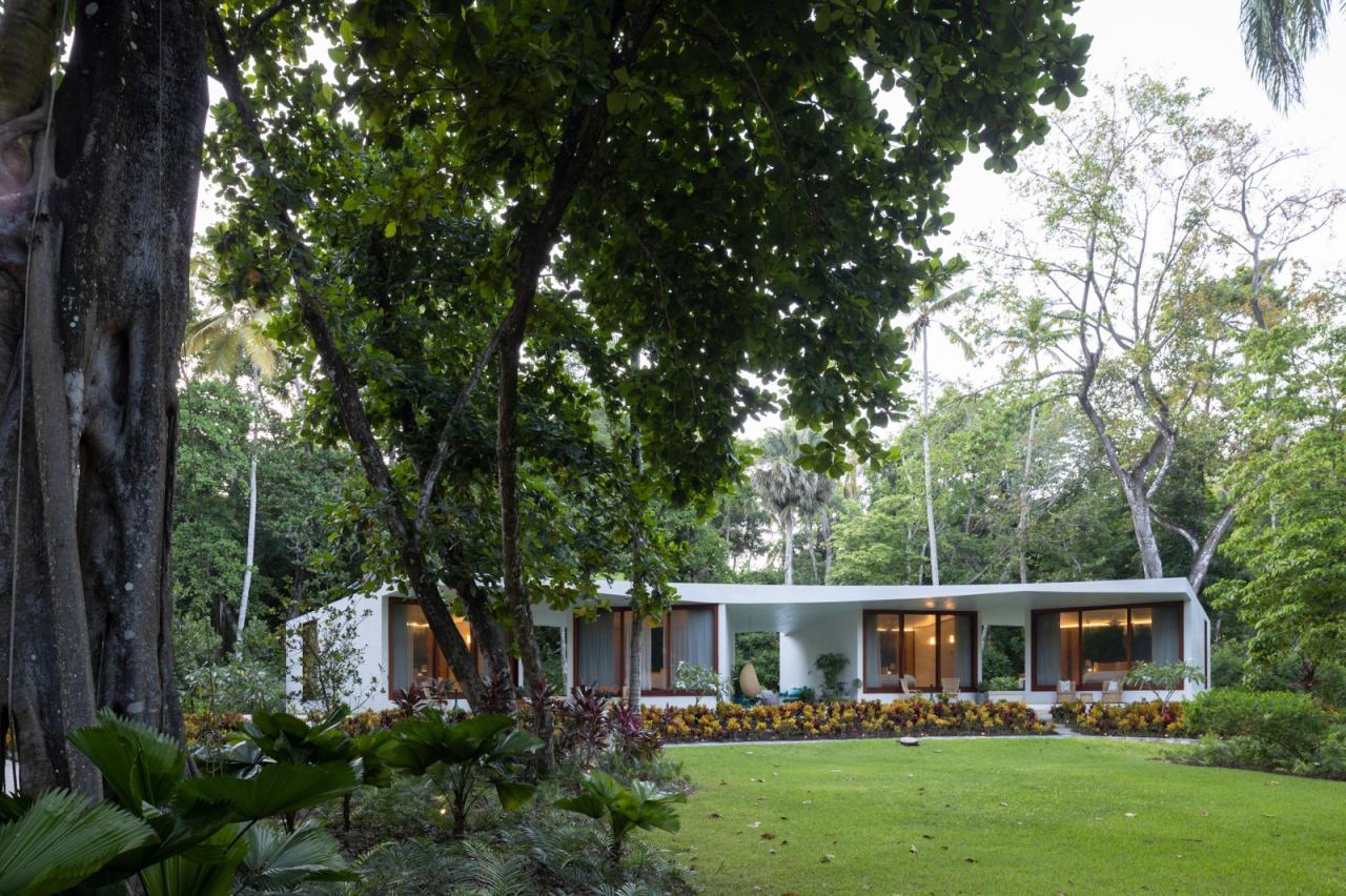 BIM建筑|Las Olas 度假屋 / Young Projects BIM建筑|Las Olas 度假屋 / Young Projects