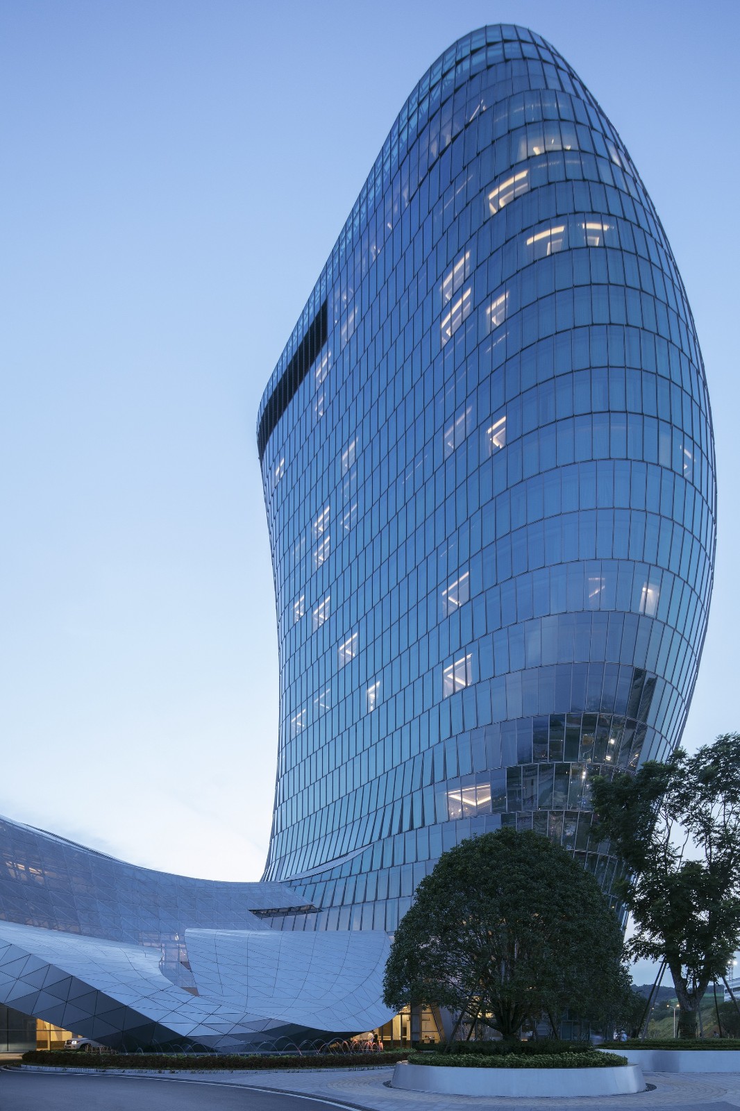 BIM建筑|长沙大王山朗豪酒店 / 蓝天组 BIM建筑|长沙大王山朗豪酒店 / 蓝天组