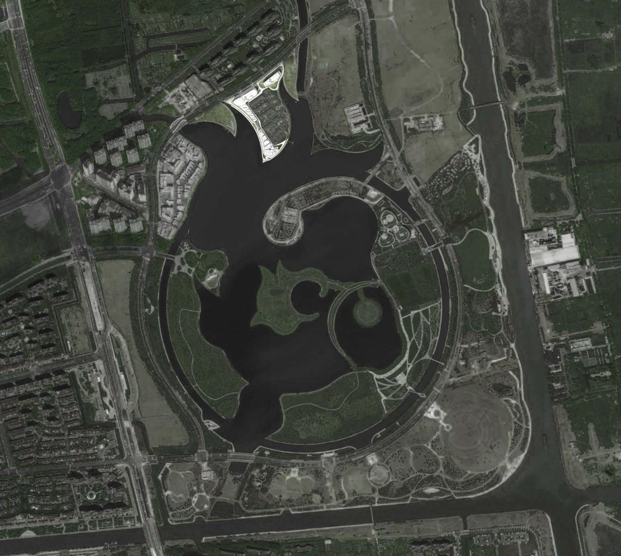 BIM建筑|漫游白色切片,上海之鱼 / 同济原作设计工作室 BIM建筑|漫游白色切片,上海之鱼 / 同济原作设计工作室